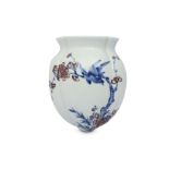 A CHINESE BLUE AND WHITE AND UNDERGLAZE RED WALL VASE.