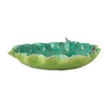 A CHINESE TURQUOISE-GLAZED 'LOTUS LEAF' WASHER.