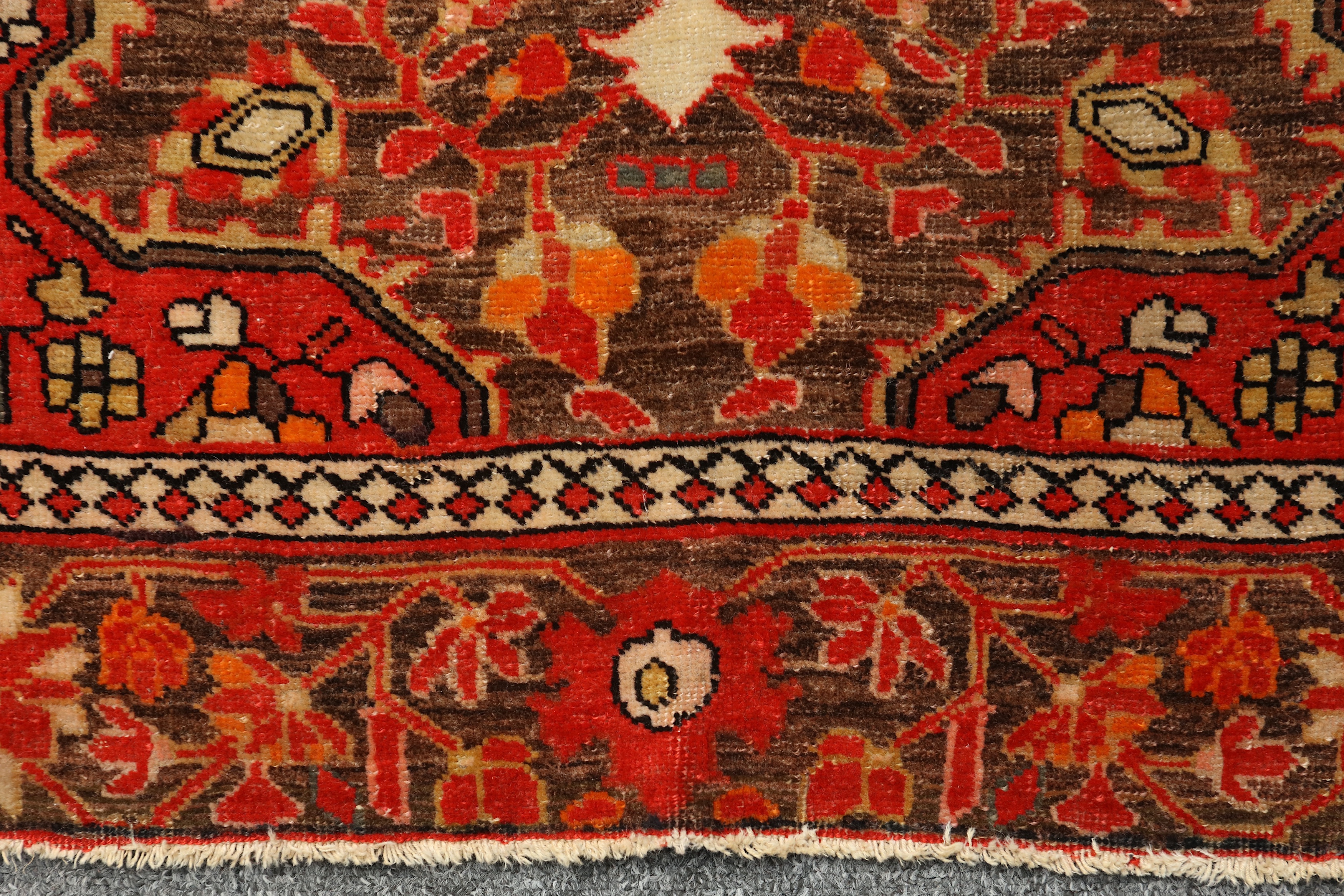 A FINE SAROUK-FERAGHAN RUG, WEST PERSIA - Image 5 of 7