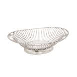 A mid-20th century Italian 800 standard silver breadbasket, Milan 1944-68 by Alignani Pasquale &