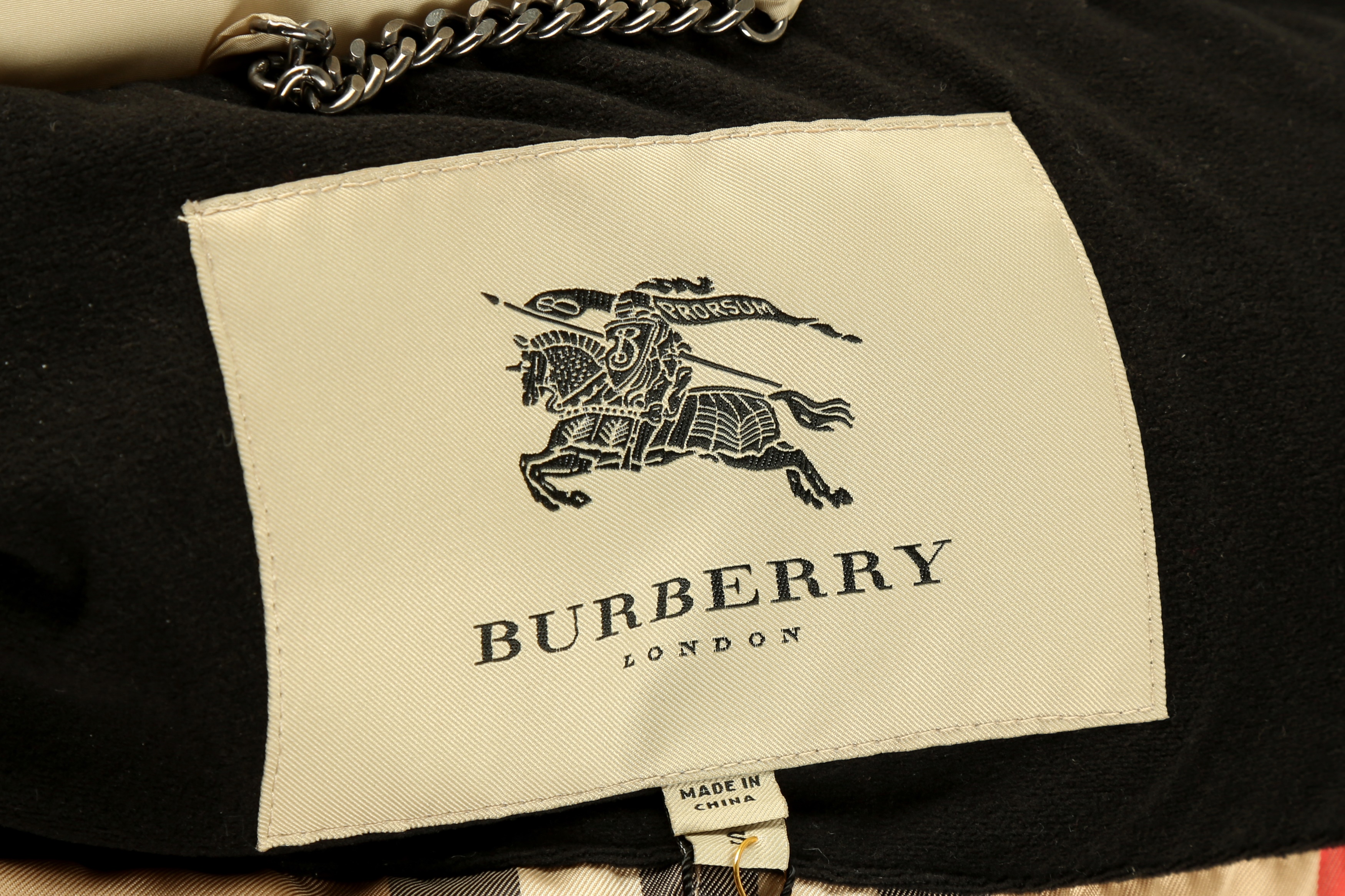 Burberry Beige Puffer Gilet - Size S - Image 6 of 6