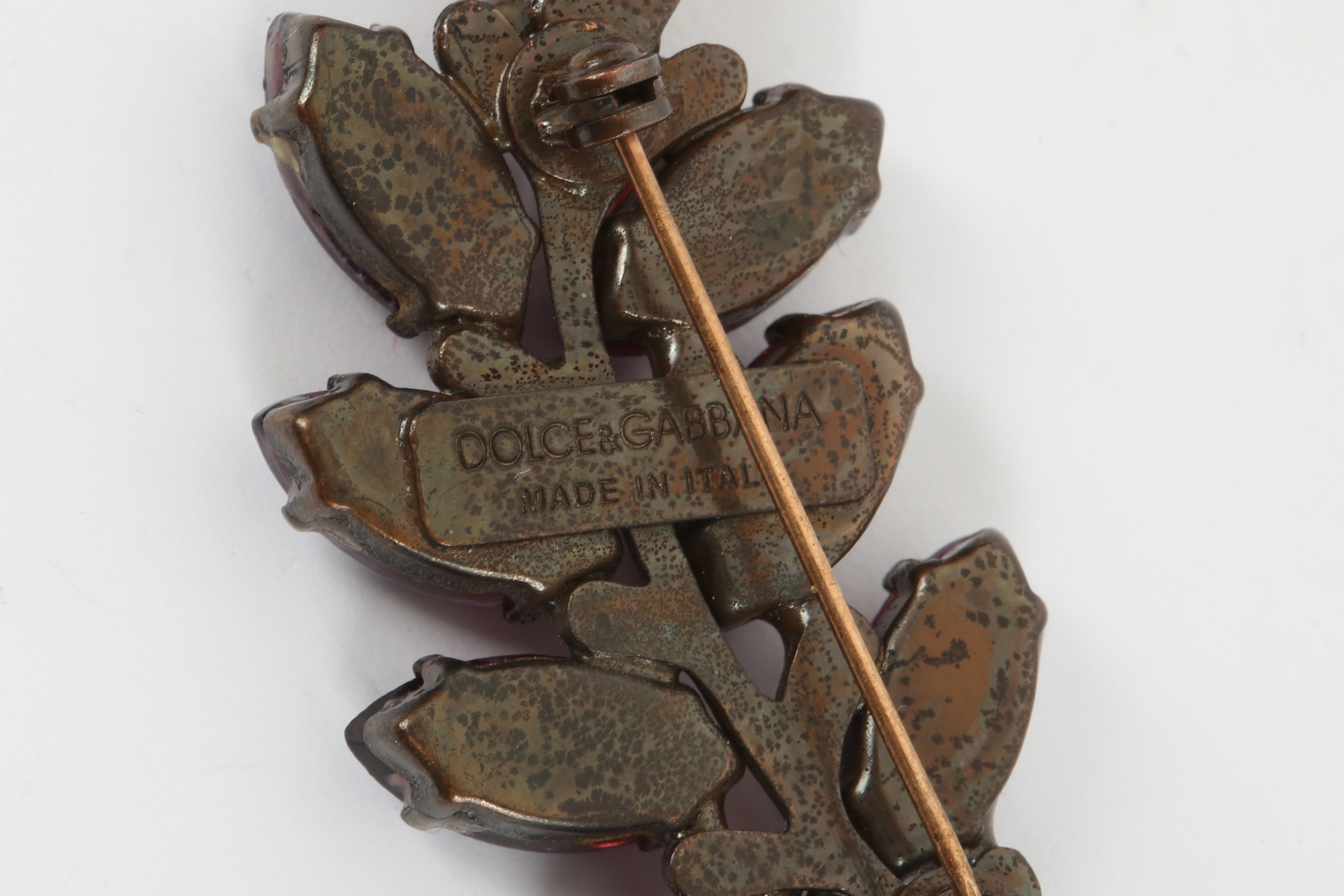 Dolce and Gabbana Amethyst Leaf Brooch - Image 3 of 4