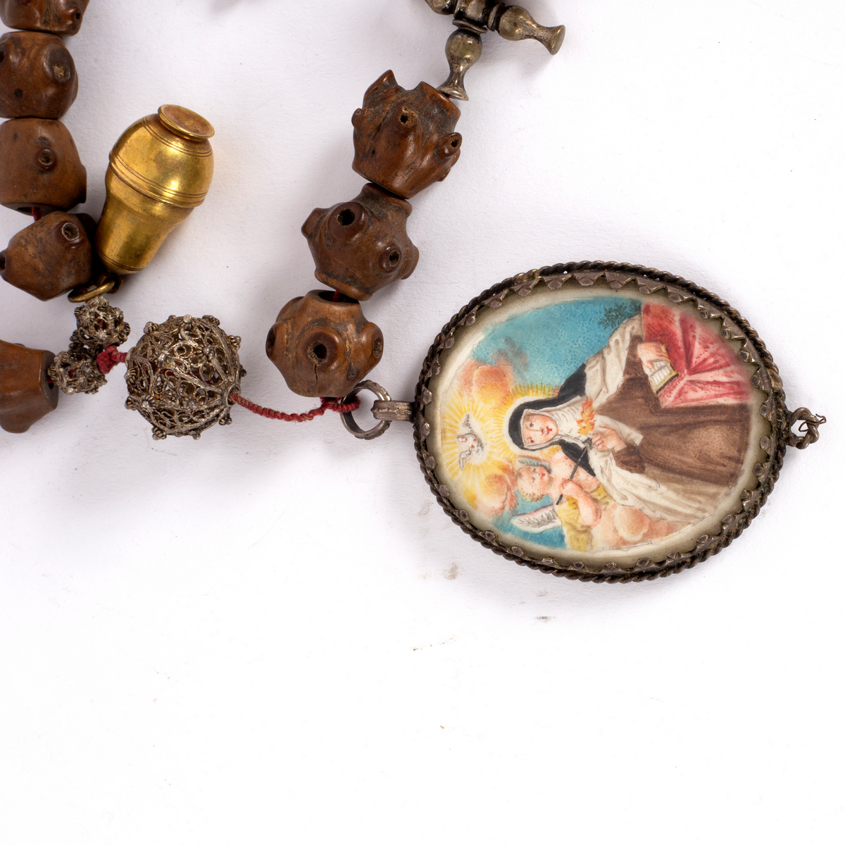 An 18th Century wooden rosary chain, South German or Italian, - Image 4 of 8