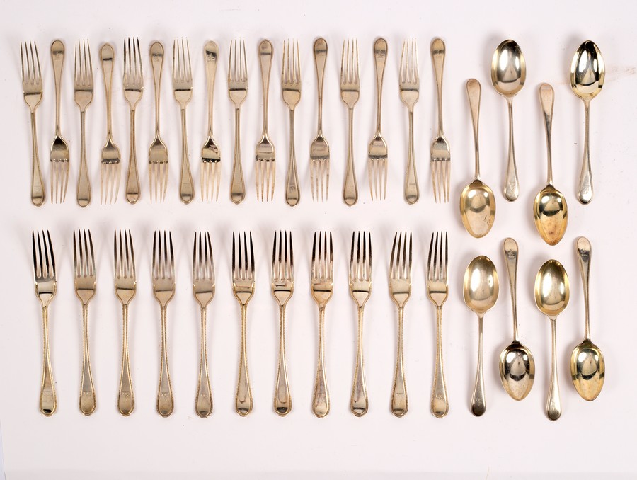 A part canteen of silver flatware, Walker & Hall, Sheffield, various dates circa 1900,