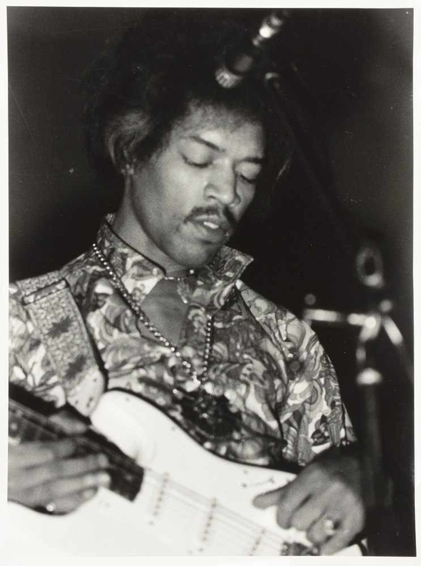 Mimmo Chianura. Jimmy Hendrix, Teatri Brancaccio Roma 25 maggio 1968. Acht Fotografien. 1968. 40 : - Image 5 of 10