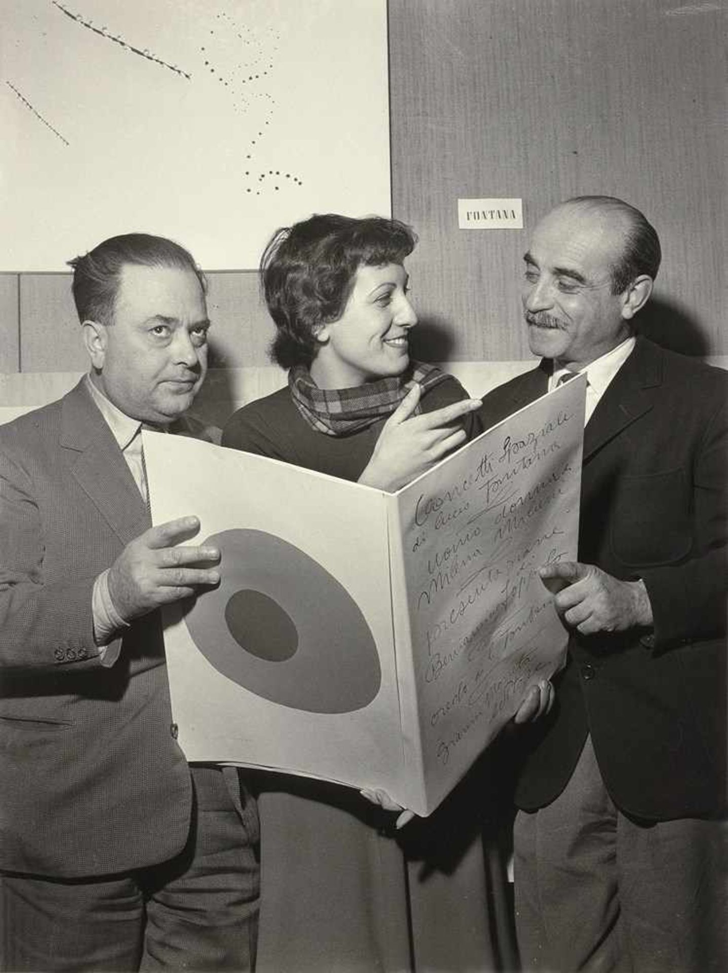 Aldo Durazzi. Movimento spazialista. Sieben Fotografien. 1952-1959. 40 : 30 cm. - Bild 2 aus 7