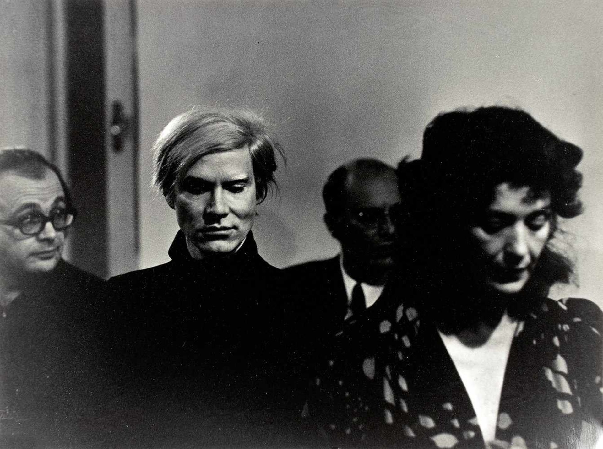 Aldo Durazzi. Andy Warhol, Roma 1972. 68 Fotografien. 40 : 30 cm.