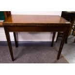 FOLDOVER MAHOGANY CARD TABLE