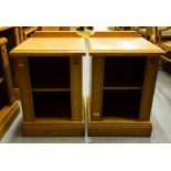 PAIR OF OAK BEDSIDE LOCKERS