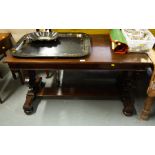 ANTIQUE MAHOGANY SIDE TABLE.