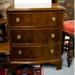 NEAT 3 DRAWER CHEST.