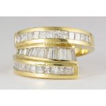 Diamond, 18k yellow gold ring