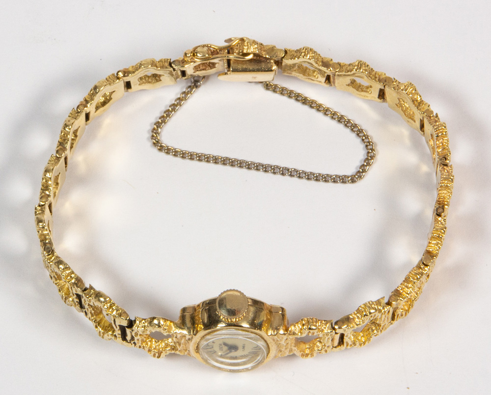 Lady's 14k yellow gold wristwatch - Image 4 of 4