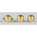 South Sea cultured pearl and 14k yellow gold jewelry suite