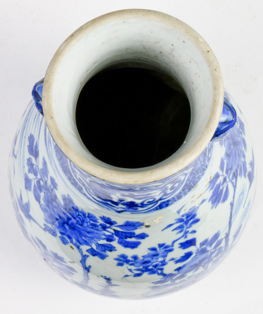 Chinese blue and White Vase - Image 4 of 6