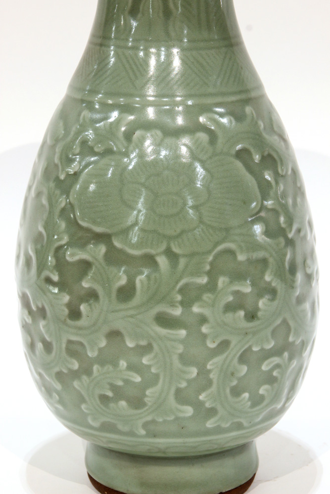Chinese Celadon Vase - Image 2 of 3
