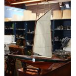 Single mast model sailboat