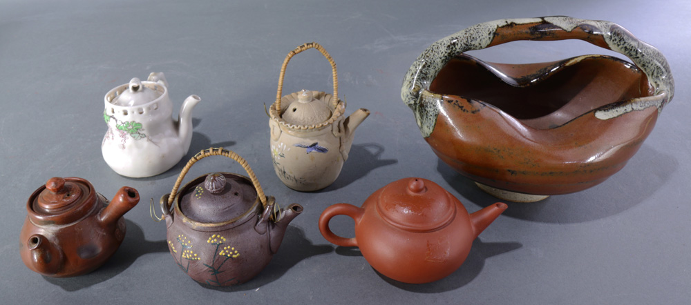 (lot of 6) Japanese collection of five miniature kyusu teapots; together with ceramic hanakago - Image 2 of 6