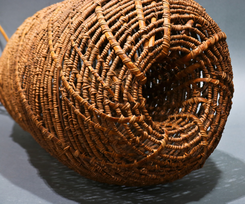 A South Pacific Island large fish trap, woven like basketry, impressive traditional craftsmanship - Image 2 of 3