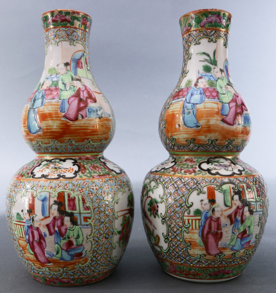 (lot of 2) A Pair of Chinese famille-rose double-gourd vases, each painted with figures and floral