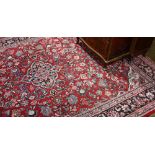 Persian Sarouk carpet, 9' x 12'