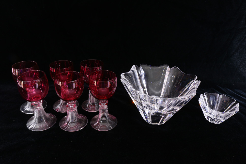 (lot of 2) Pair of graduated Orrefors crystal bowls, each with a wide scallop rim, tapering to a - Image 2 of 5