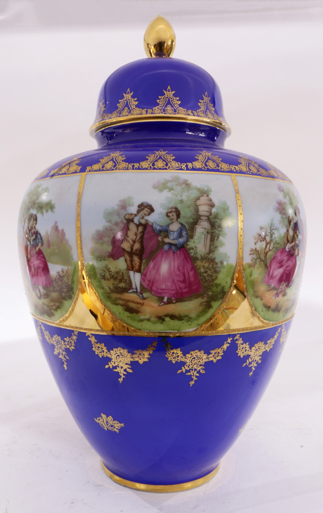 Royal Vienna style German lidded urn, having gilt decoration above a cobalt ground, continuing to - Image 2 of 4