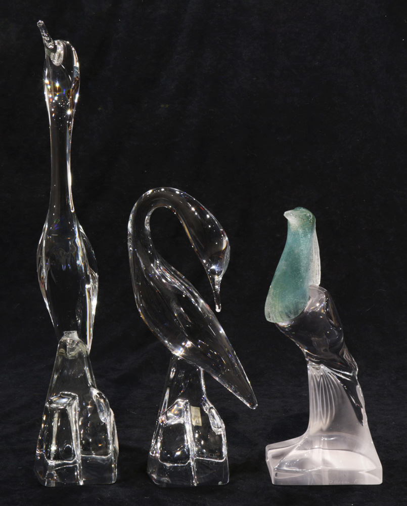 (lot of 3) A Daum France crystal group, two depicting ducks executed in clear, together with a