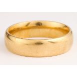14k yellow gold band ring The 14k yellow gold band, measuring approximately 6.0 mm in width, size 10