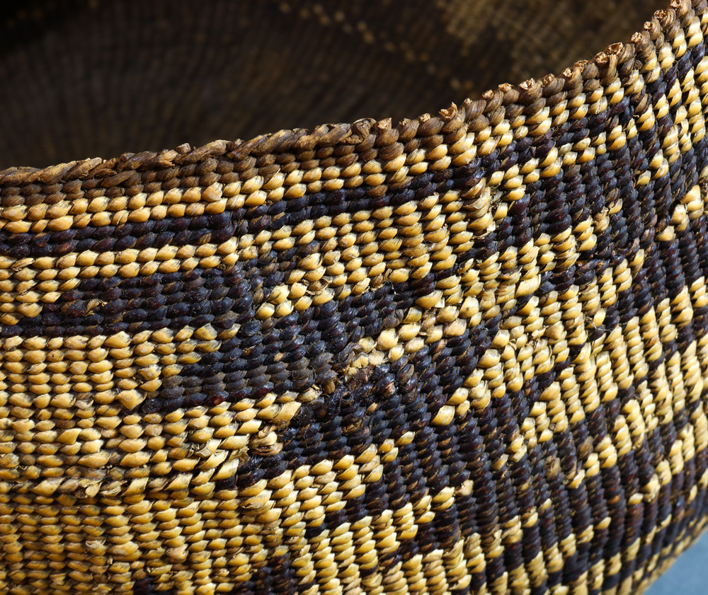 A Large American Indian Pit River twined basket, early 20th Century the wide rim and bulbous body - Image 5 of 5