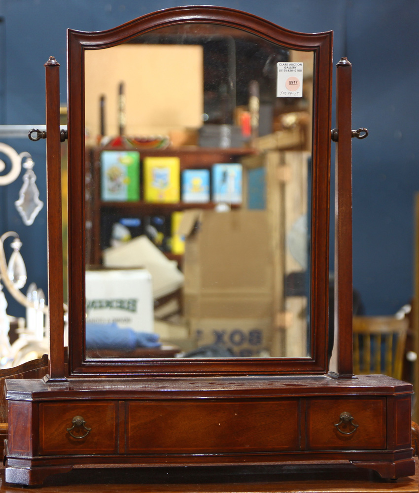 Federal style mahogany shaving mirror by Henredon