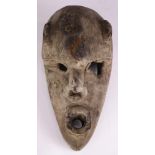 A Papua New Guinea, probably late 19th or early 20th century, mask