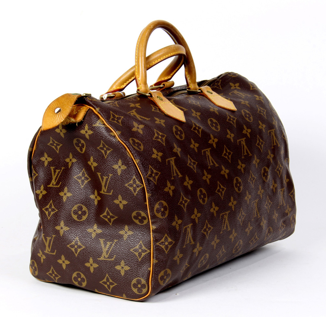 Louis Vuitton Speedy handbag, 35cm, executed in brown Monogram Coated Canvas, 35 x 22 x 18 cm - Image 2 of 5