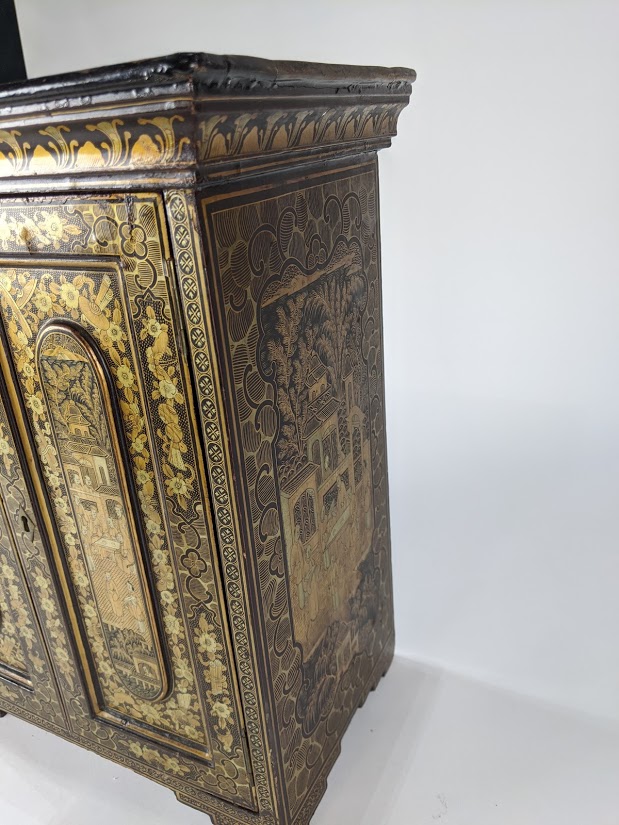 A Chinese lacquered wood dresser cabinet - Image 3 of 12