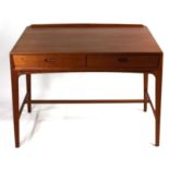 Svend Aage Madsen desk