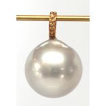 Cultured pearl, diamond, 18k yellow gold pendant