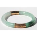 Jadeite, 18k yellow gold bracelet