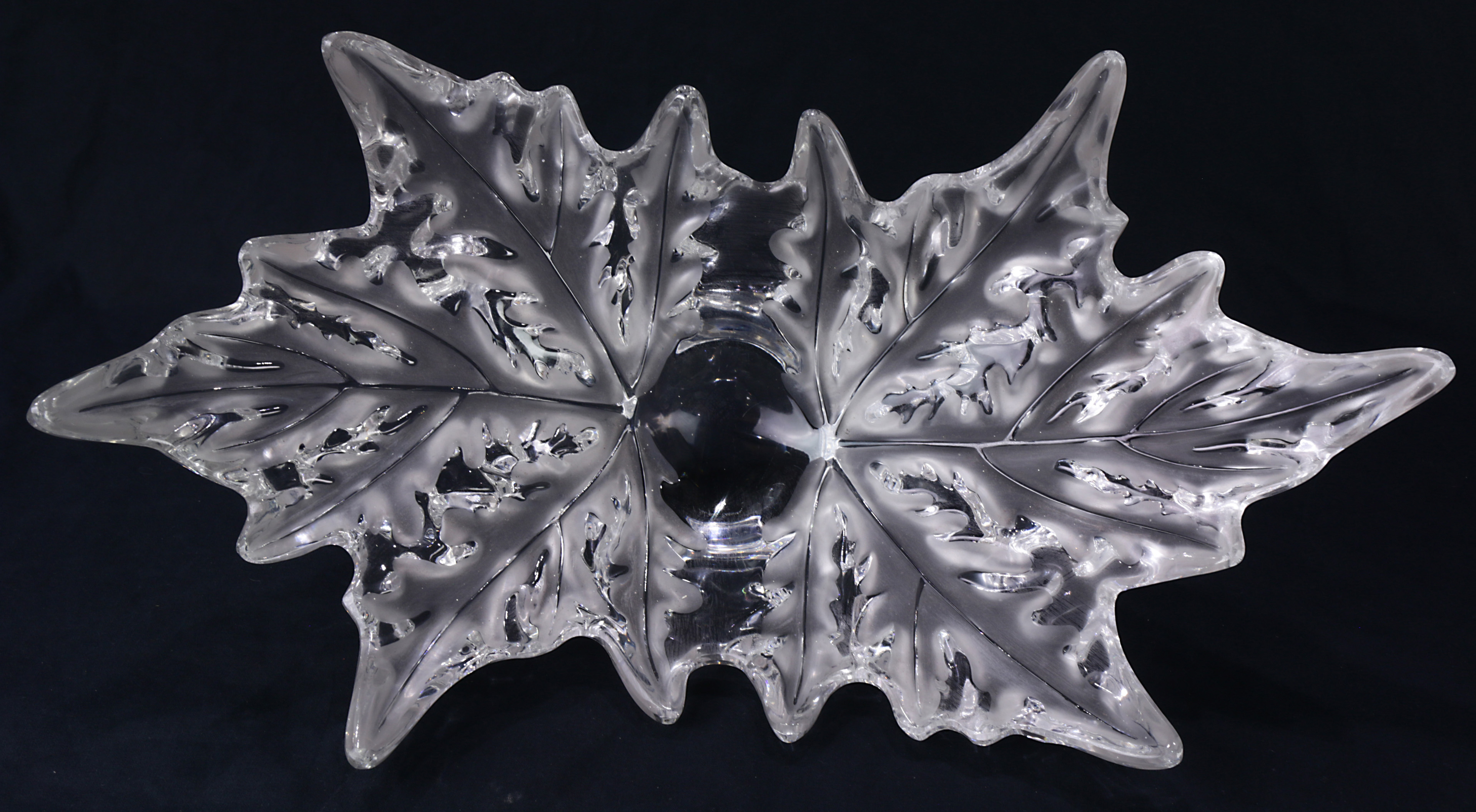 A Lalique France Champs Elyses leaf form center bowl - Image 3 of 5