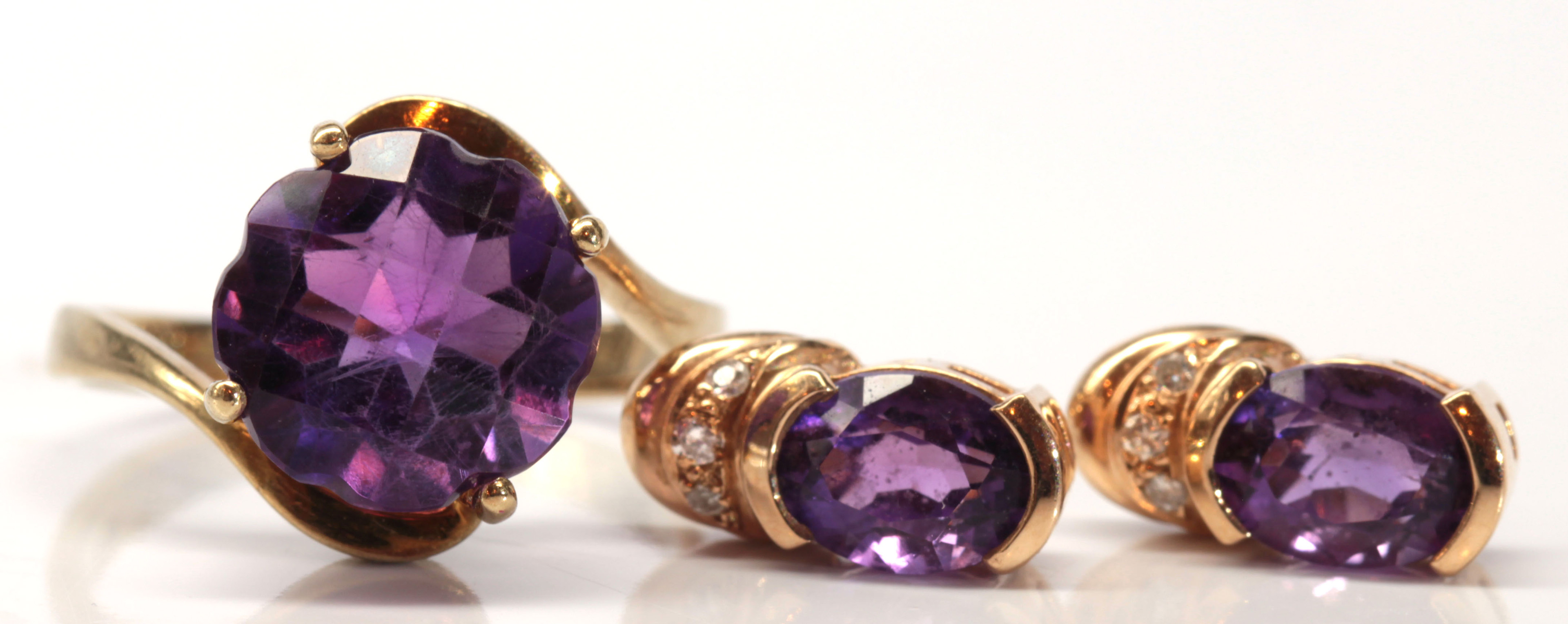 (Lot of 2) amethyst, diamond, yellow gold jewelry suite