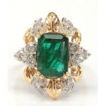 Emerald, diamond, 18k gold ring