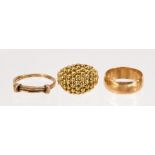 (Lot of 3) yellow gold rings