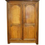 French oak linen press, 19th century