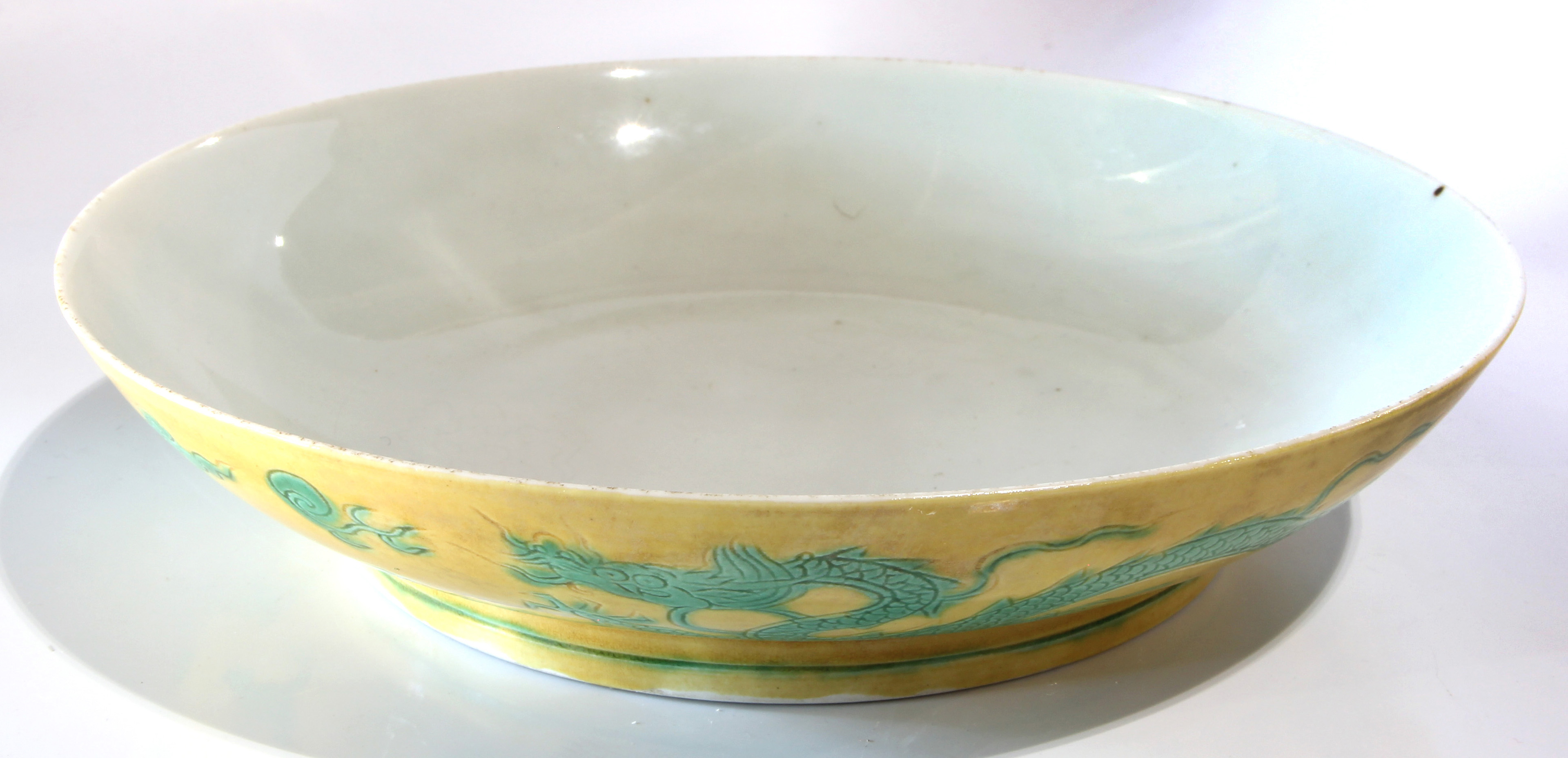 Chinese Yellow And Green Dragon Dish - Image 2 of 2