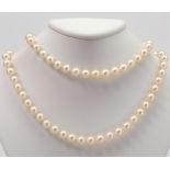 Cultured pearl, necklace