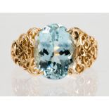 Aquamarine, 10k yellow gold ring