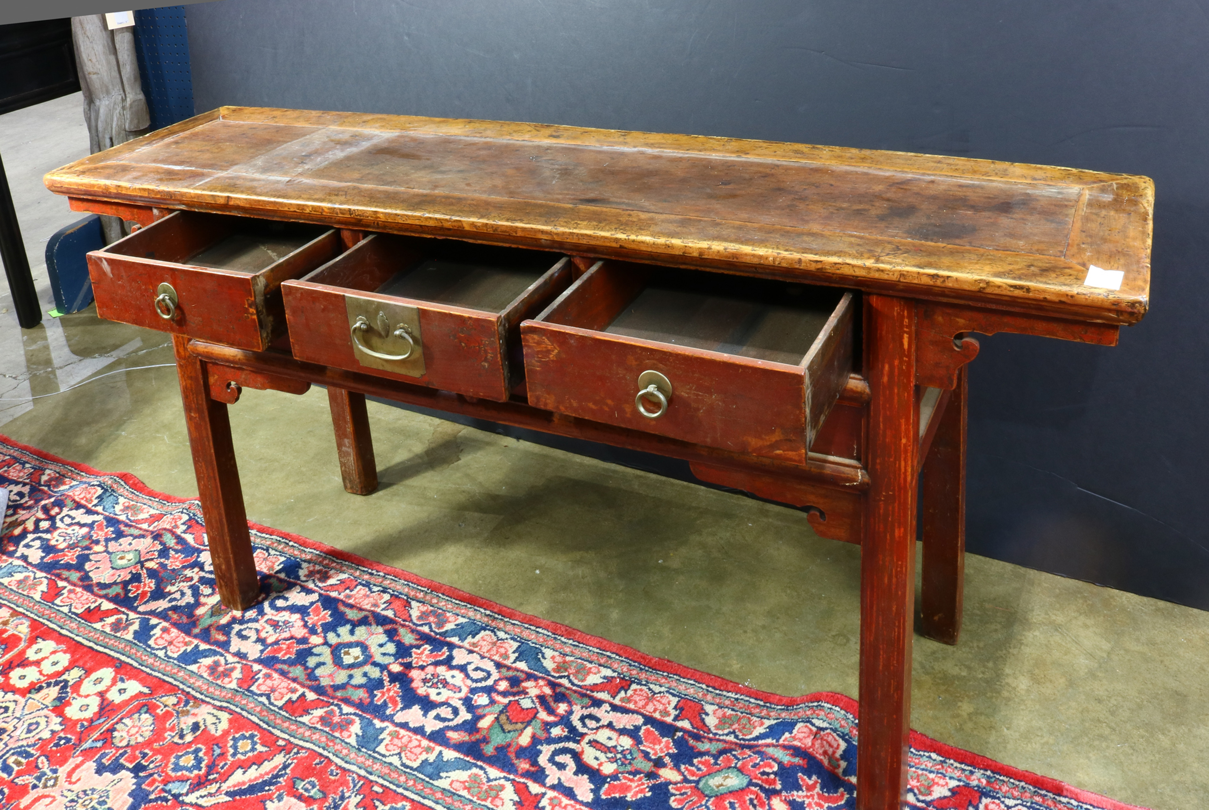 A Chinese console table - Image 2 of 2