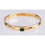 Emerald, diamond, 18k yellow gold bracelet