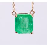 Emerald, 14k yellow gold pendant-necklace