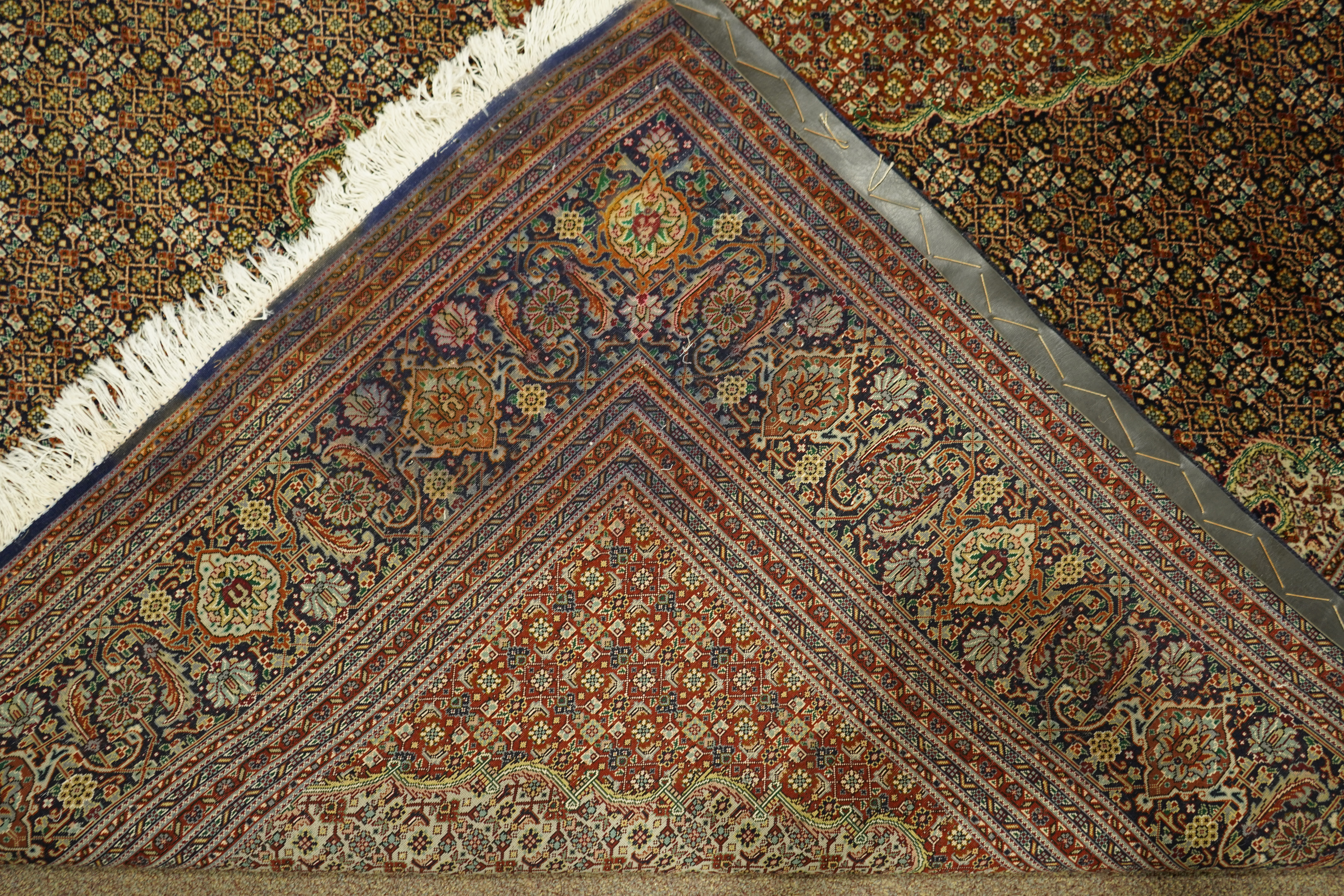 A Persian Mahi Tabriz carpet, 8'4" x 11'3" - Image 2 of 2