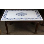 An Indian inlaid alabaster marquetry decorated table